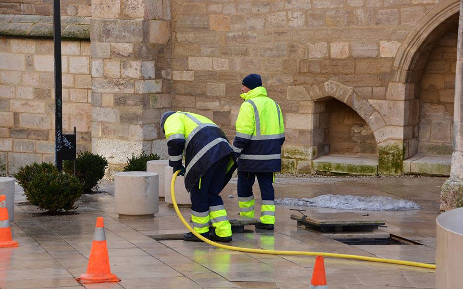 comment déboucher une canalisation Paris 4